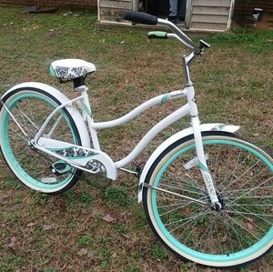 Beach Cruiser Bike